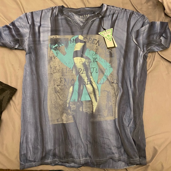 T-shirts - Picture 2 of 8